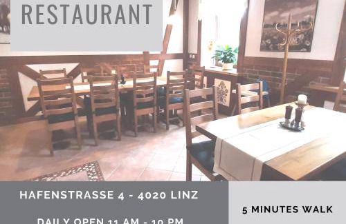 Linz Apartment | 78 m² Apartment ∙ 3 bedrooms ∙ 10 guests