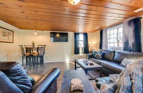 Houghton Lake Cottage | 78 m² Cabin ∙ 2 bedrooms ∙ 6 guests