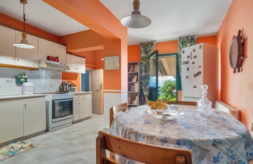 Ratzakli House | 78 m² House ∙ 2 bedrooms ∙ 3 guests