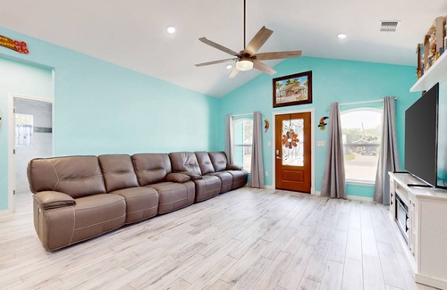 Fulton House | 78 m² House ∙ 4 bedrooms ∙ 10 guests