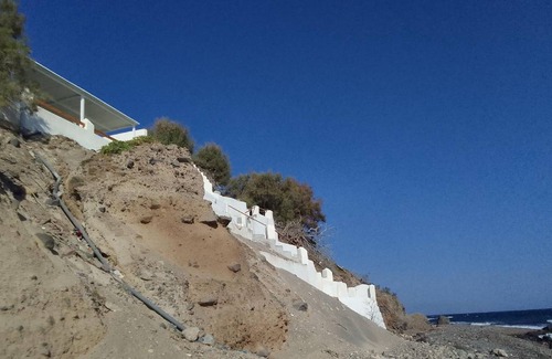 Imerovigli House | 78 m² House ∙ 4 bedrooms ∙ 4 guests