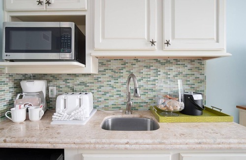 Baytowne Wharf Apartment | 79.00 a per night in March ! Beautifully updated, Walk to dining-LARGE BALCONY!