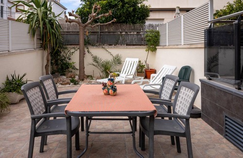 Torredembarra Apartment | 79 m² Apartment ∙ 2 bedrooms ∙ 4 guests