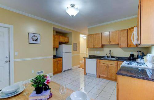 Ashmont Apartment | 79 m² Apartment ∙ 2 bedrooms ∙ 6 guests