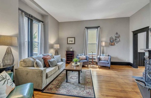 Clarksville Condo | 79 m² Condo ∙ 1 bedroom ∙ 4 guests