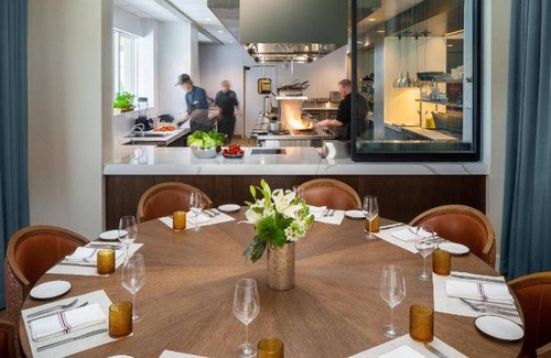 Fitzsimons Hotel | 79 m² Hotel ∙ 10 guests