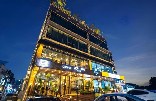 Sacheon Hotel | 79 m² Motel ∙ 4 guests