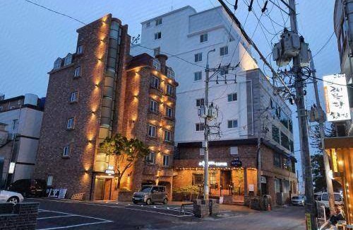 Sacheon Hotel | 79 m² Motel ∙ 4 guests