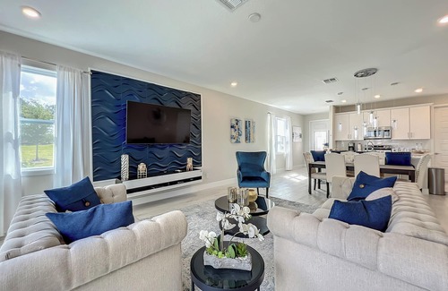 Reunion Villa | 7901 Luxury Retreat 3BR Villa w/Pool & Game!