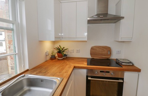 Cheltenham Cottage | 7A LANSDOWN PLACE LANE, romantic in Cheltenham