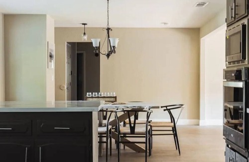 Oakhurst House | 7BR 3Bath in Yosemite & Bass Lake with BBQ & Hot Tub