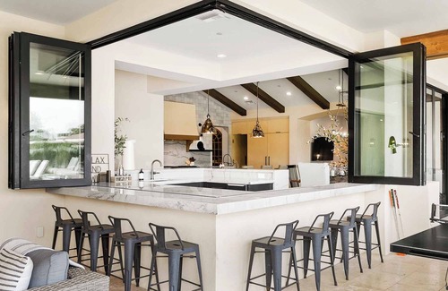 Sunburst Farms East House | 7BR Estate | Pool|HotTub|VideoGame|PingPong
