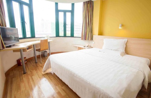Weibin District Hotel | 7Days Inn Baoji Xigaoxin
