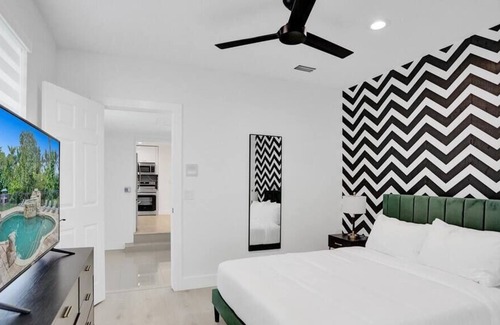 Plantation Villa | 7Ksf Mansion Theater/Gameroom/Heated Pool