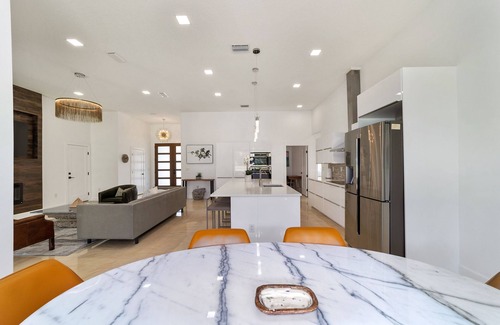 Ocala House | 7min World Equestrian Center, 4bdr 3.5ba WEC, HITS, Golf, FAST SWIM, Ocala Horse