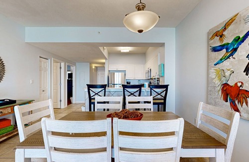 Ono Island Condo | 7th-floor condo directly on the beach with Gulf-front pool