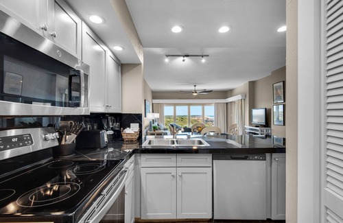 Sandestin Condo | 7TH FLOOR CONDO WITH AMAZING VIEWS!
