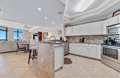 Orange Beach Condo | 7th Floor! New Rental, Lazy river and Slide!
