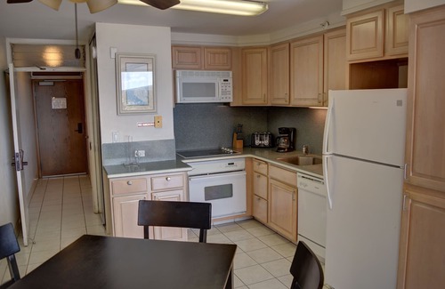 Kihei Condo | 7th Floor Ocean View Condo at Mana Kai Resort