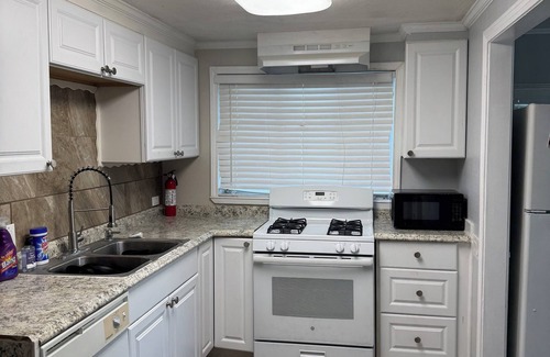 Fort Worth Condo | 7th Street FUN Loft in a Beautiful Neighborhood