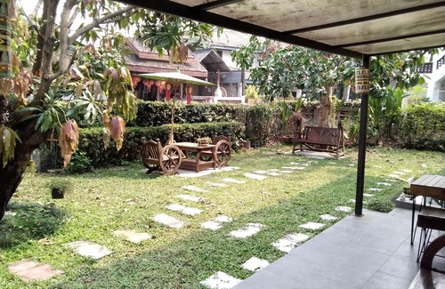 Wat Ket House | 8-10 people homestay in Chiang Mai, Thailand