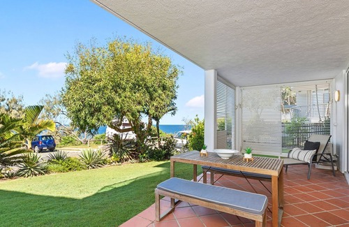 Sunrise Beach Apartment | 8 Aqua Promenade - Cross the Road to the Beach