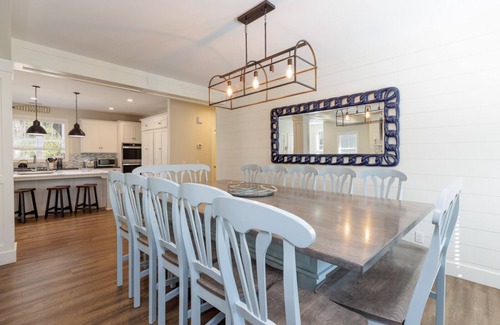North Forest Beach House | 8 bed, 8F/2H Baths, 5 King Suites, Elevator, Private Pool, 3 min walk to Beach!