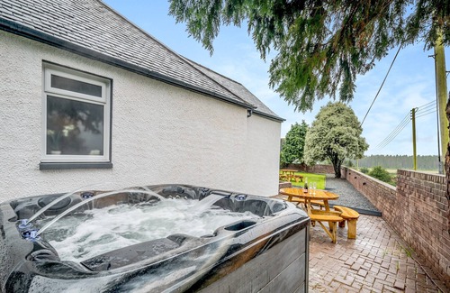 Dunragit Cottage | 8 bedroom accommodation in Dunragit