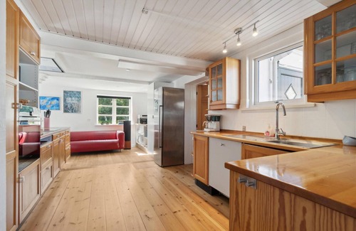 Tejn House | 8 bedroom amazing home in Allinge