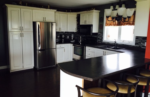 Borden-Carleton House | 8 bedroom beach house