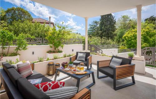 Zadar House | 8 Bedroom Gorgeous Home In Zadar