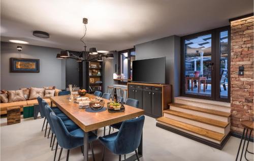 Zadar House | 8 Bedroom Gorgeous Home In Zadar
