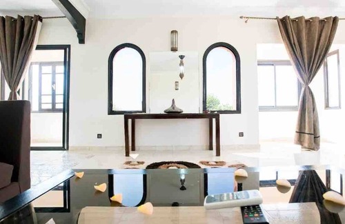 Oulad Hassoune Villa | 8 bedroom house with swimming pool, Marrakech - by feelluxuryholidays