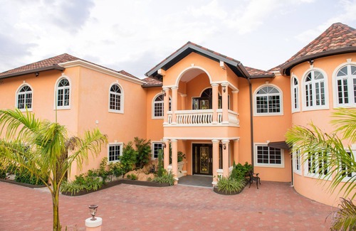 IronShore Estates Villa | 8-Bedroom Luxury Villa Montego Bay Jamaica with Private Chef
