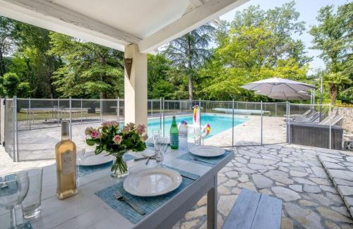 Le Bar-sur-Loup Villa | 8 Bedroom Villa with Pool and River by Riviera Secrets