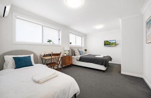 Austral Villa | 8 Beds l 4 Suites with Office l Austral3