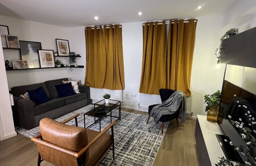 Camden Town Apartment | 8 CM · Premier Central London North Apartment