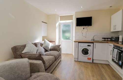 Millport Cottage | 8 George Street