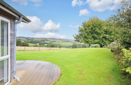 Dobwalls Cottage | 8 HORIZON VIEW, pet friendly, luxury holiday cottage in Dobwalls