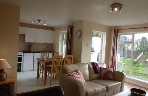 St. Ann's Chapel Ski Chalet | 8 Manorcombe Bungalows