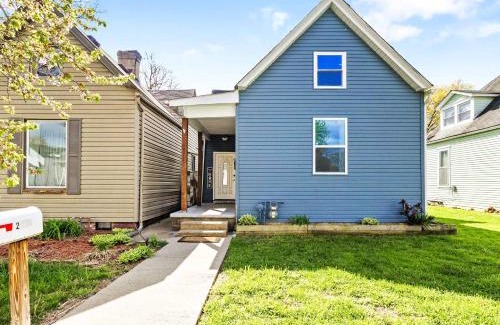 Jeffersonville - Clarksville House | 8 Mi Louisville New Albany Home