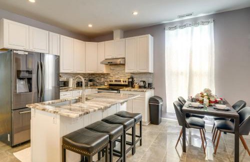 Jeffersonville - Clarksville House | 8 Mi Louisville New Albany Home