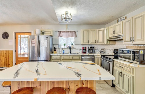 White Mills House | 8 Mi to Lake Wallenpapack: Gem w/Deck & Game Room