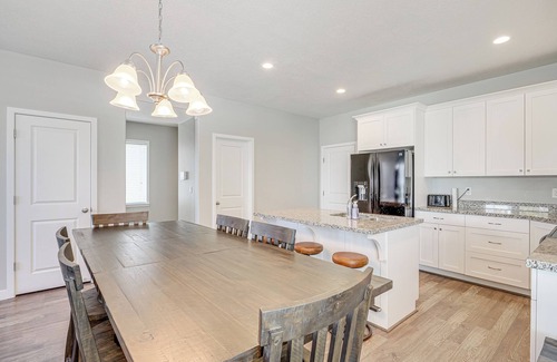 Herriman House | 8 Mi to Loveland Aquarium: Mtn Home in Herriman!
