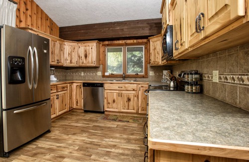 Lazy Acres House | 8 miles from Yellowstone! Fireplace, 2 decks, gas grill, new kitchen!