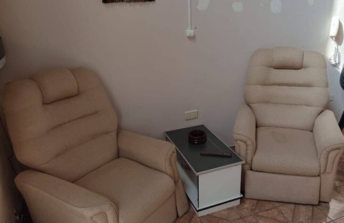 Mendoza City Center Apartment | 8 minutes from airport, bus terminal, park, pets and smokers allowed