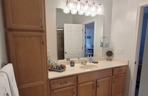 Villages of Five Points Condo | 8 minutes to the beach in the villages of five points first floor condo
