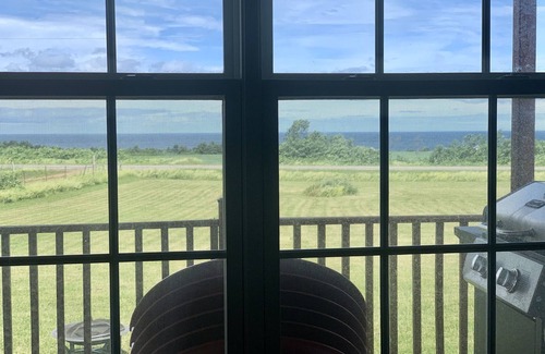 Cavendish Cottage | 8 Ocean view cottages center of PEI. 2 bedrooms with 1 king and 2 doubles.