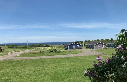 Cavendish Cottage | 8 Ocean view cottages center of PEI. 2 bedrooms with 1 king and 2 doubles.