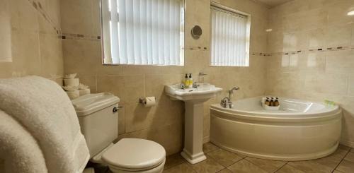Downpatrick House | 8 PEMBERTON Entire 3 bed in Newry Mourne and Down Sleeps 5